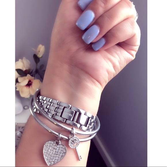 XL Beautiful bangles - Picture 2 of 2